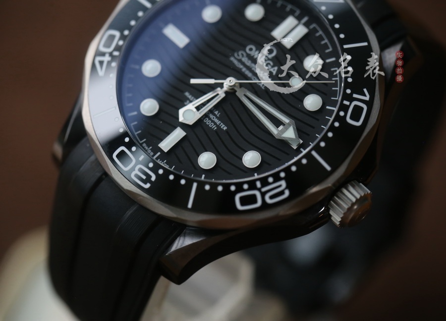 VS廠歐米茄海馬300鈦金屬陶瓷復刻表210.92.44.20.01.001（43.5mm） 第6张