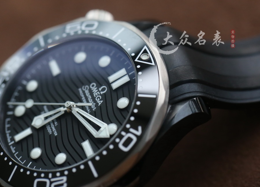 VS廠歐米茄海馬300鈦金屬陶瓷復刻表210.92.44.20.01.001（43.5mm） 第9张