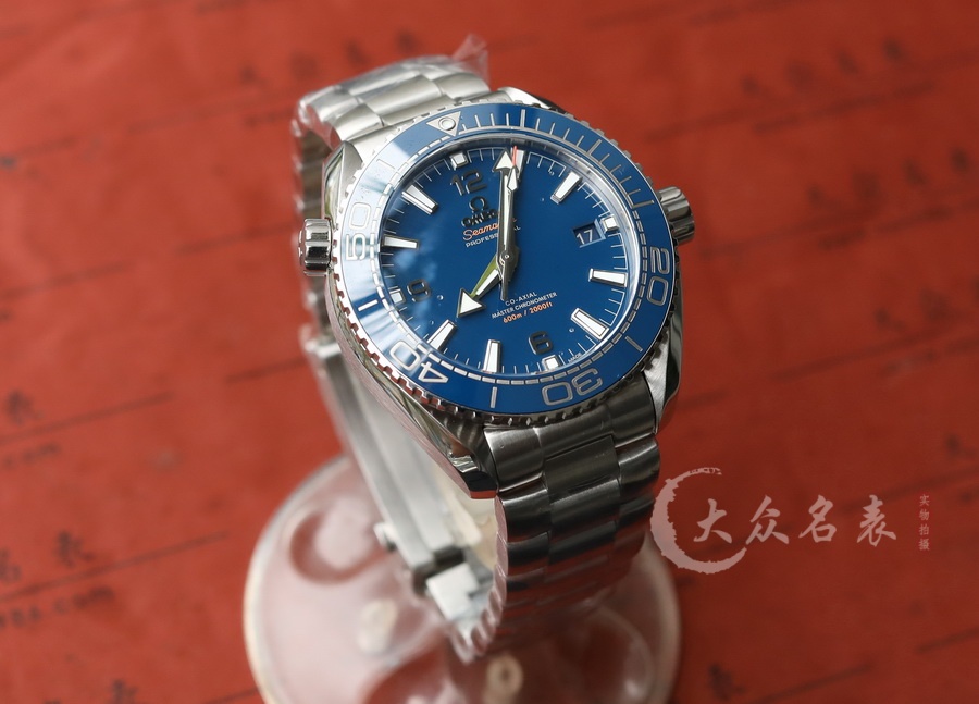 VS廠歐米茄海馬海洋宇宙600藍色215.30.44.21.03.001復刻表（43.5mm） 第1张