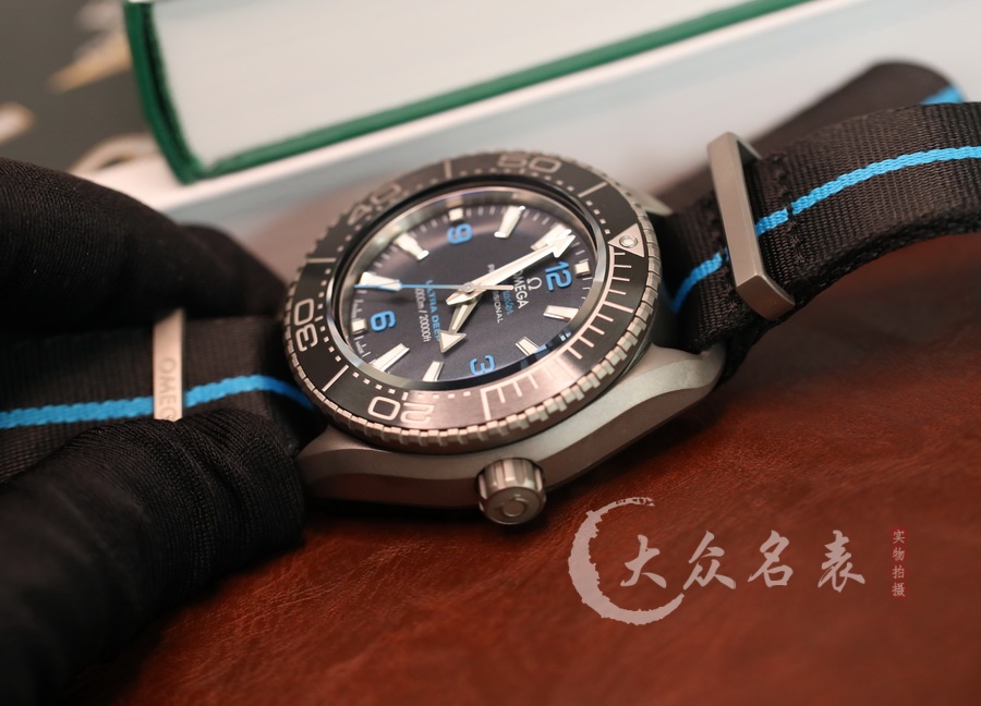 VS廠歐米茄海馬215.92.46.21.01.001鈦金屬（海王）（45.5mm） 第6张