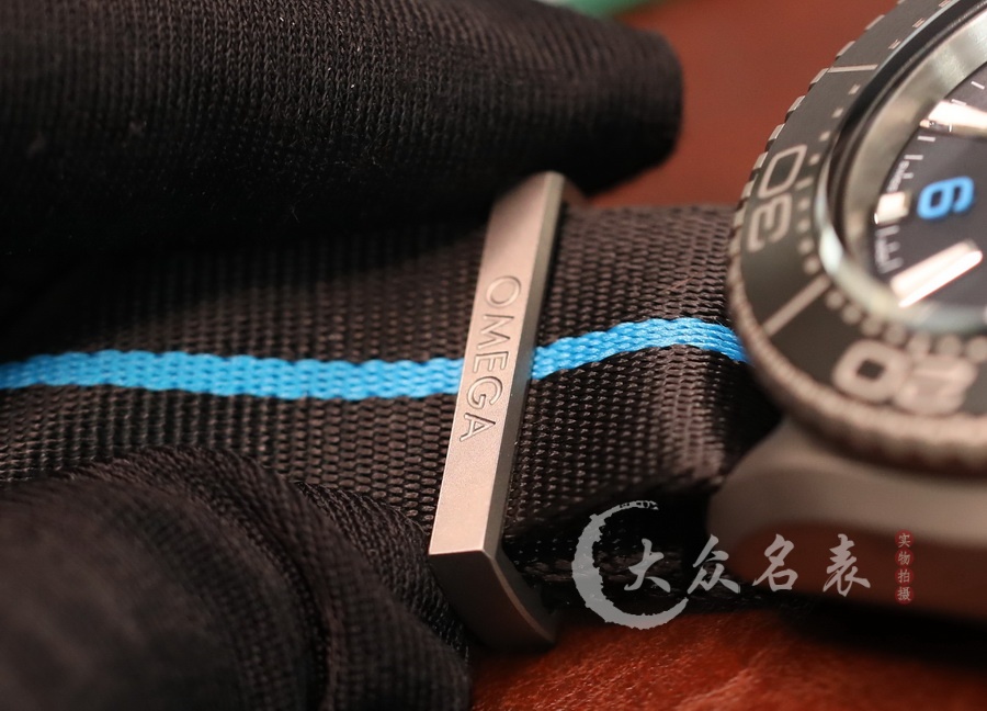 VS廠歐米茄海馬215.92.46.21.01.001鈦金屬（海王）（45.5mm） 第10张