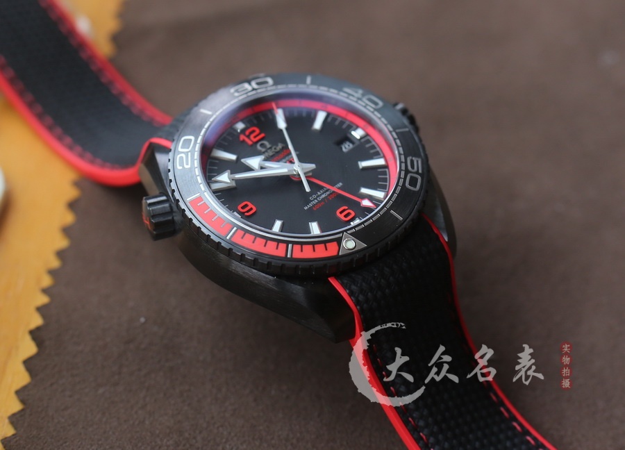VS廠歐米茄海馬215.92.46.22.01.003(深海之黑)（45.5mm） 第3张