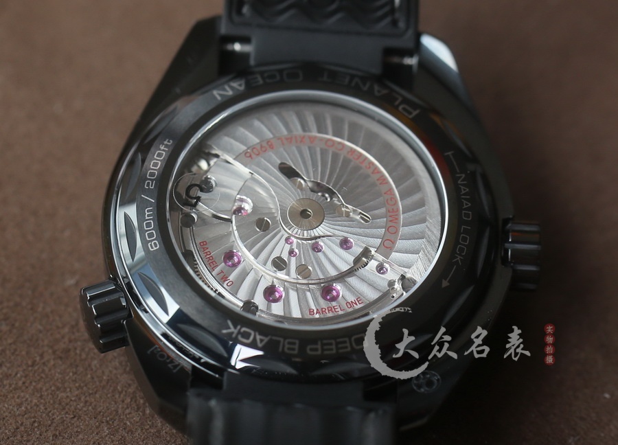 VS廠歐米茄海馬215.92.46.22.01.001(深海之黑)（45.5mm） 第10张