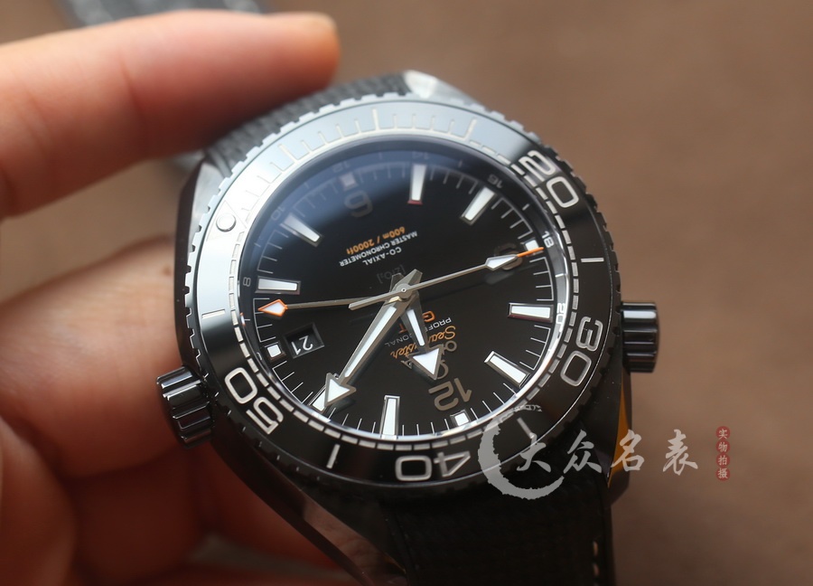 VS廠歐米茄海馬215.92.46.22.01.001(深海之黑)（45.5mm） 第6张