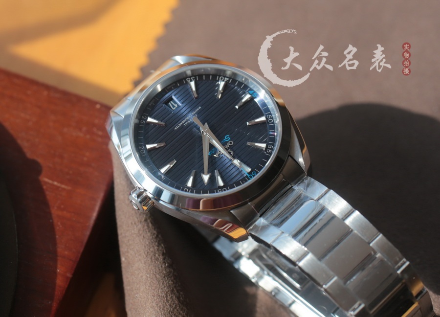 VS廠歐米茄海馬150復刻表220.10.41.21.03.001（41mm） 第6张