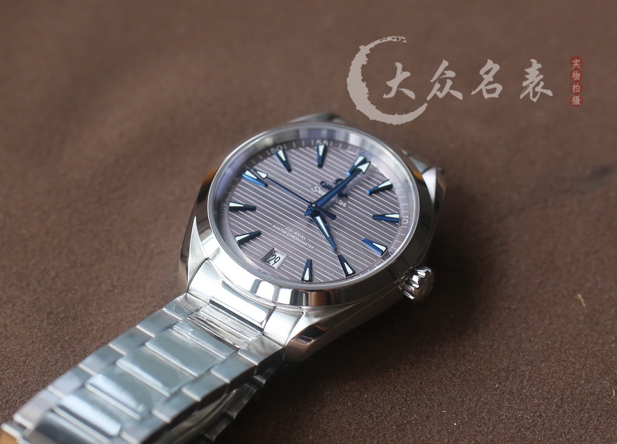 VS廠歐米茄海馬150復刻表220.10.41.21.06.001（41mm） 第3张