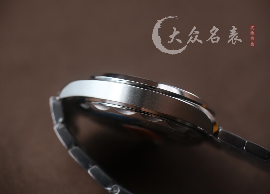 VS廠歐米茄海馬150復刻表220.10.41.21.06.001（41mm） 第13张