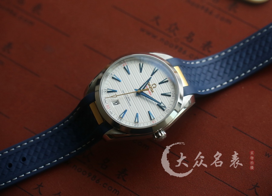 VS歐米茄海馬150復刻表220.12.41.21.02.004(萊德杯)(41mm) 第2张