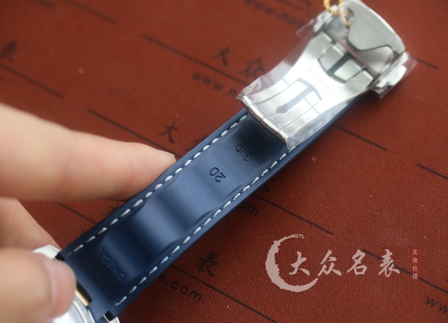 VS歐米茄海馬150復刻表220.12.41.21.02.004(萊德杯)(41mm) 第11张