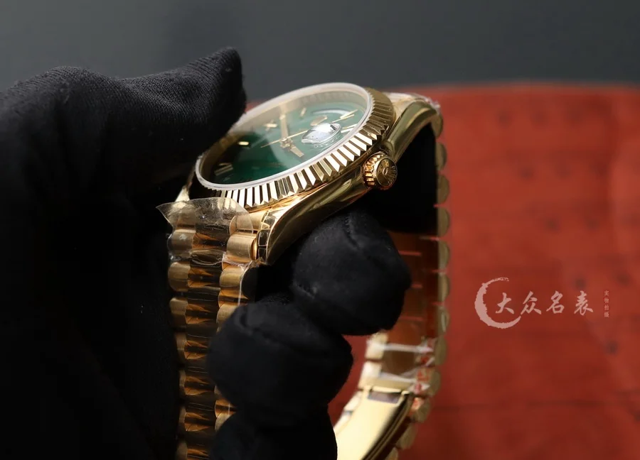 勞力士星期日歷型m228238-0061復刻表賭桌綠(40mm) 第7张