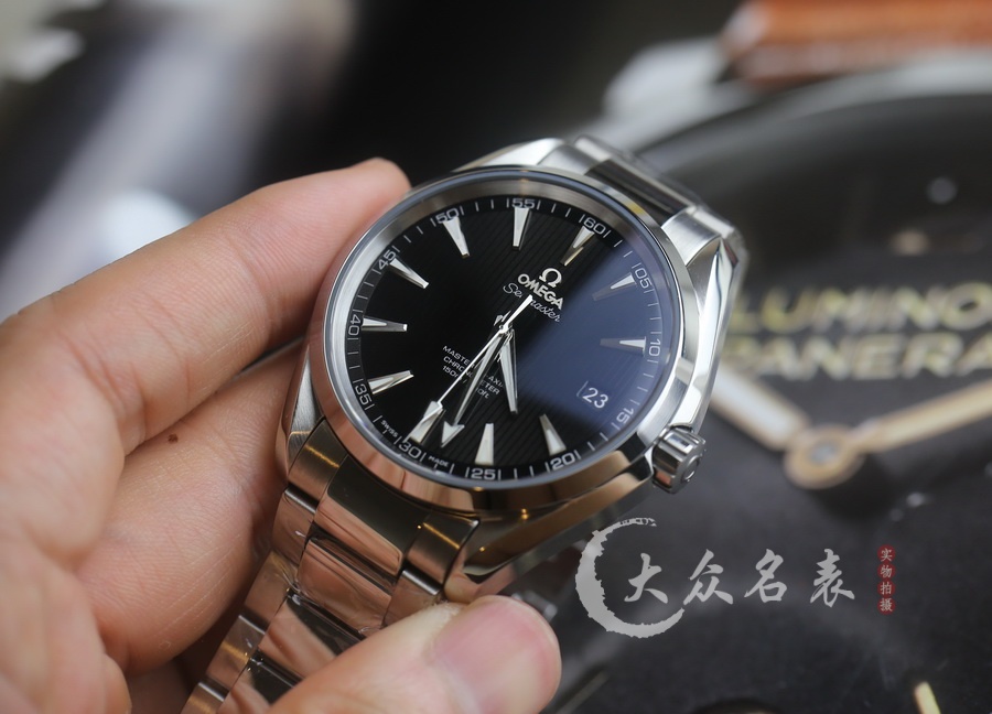 VS廠歐米茄海馬150黑面231.10.42.21.01.003（41.5mm） 第9张