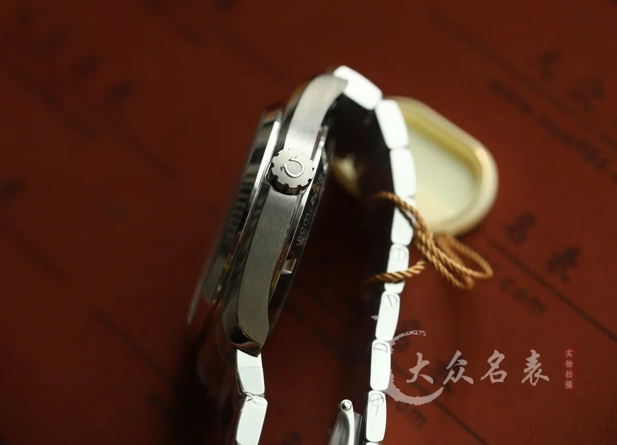 VS廠歐米茄海馬150(大黃蜂)231.10.42.21.01.002復刻表(41.5mm) 第11张