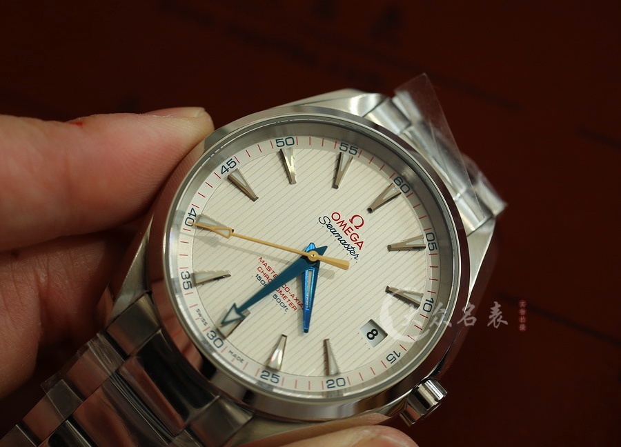 VS廠歐米茄海馬150復刻表231.10.42.21.02.004(高爾夫版)(41.5mm) 第8张