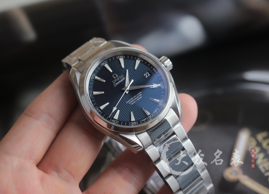 VS廠歐米茄海馬150藍面231.10.42.21.03.003（41.5mm） 第2张