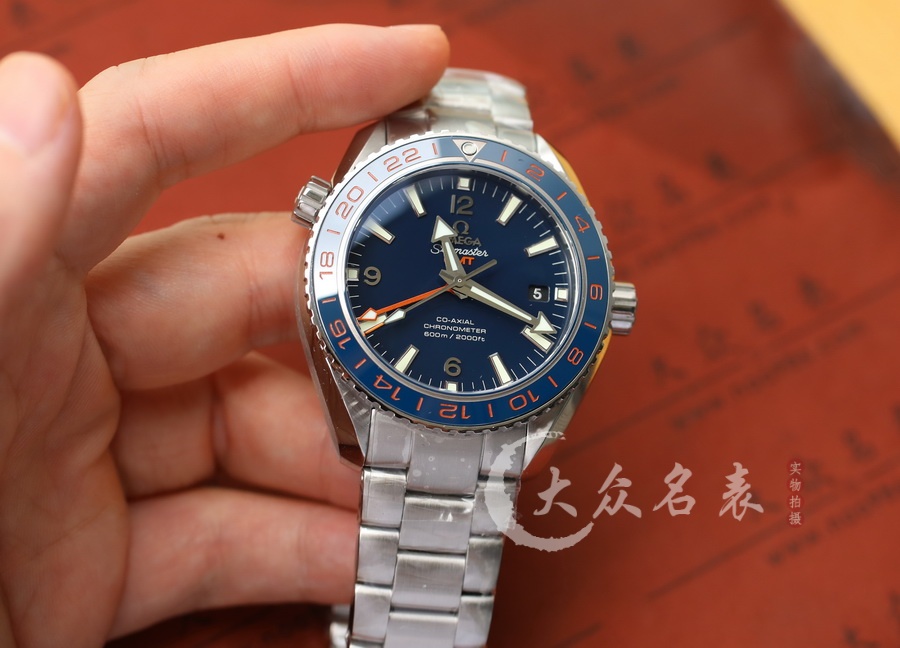 VS廠歐米茄海馬600 GMT 232.30.44.22.03.001復刻表（43.5mm） 第3张
