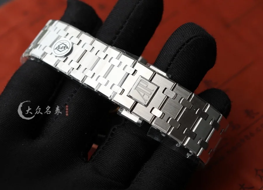 APS廠愛彼AP皇家橡樹26240ST.OO.1320ST.05復刻表(41mm) 第9张