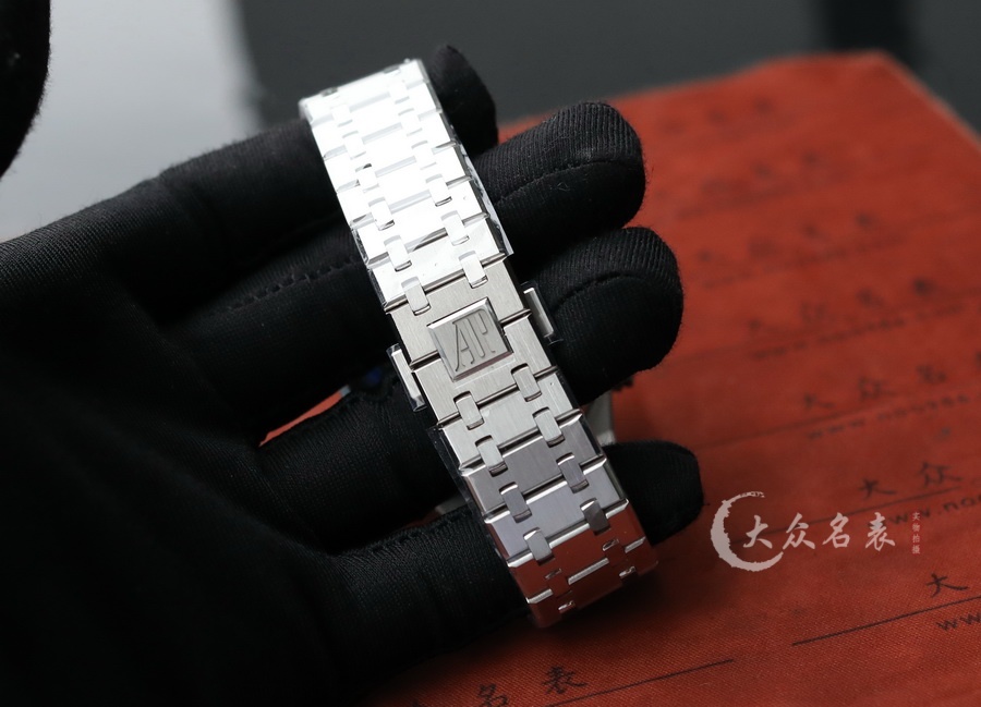 APS廠愛彼AP皇家橡樹26240ST.OO.1320ST.06復刻表（41mm） 第12张