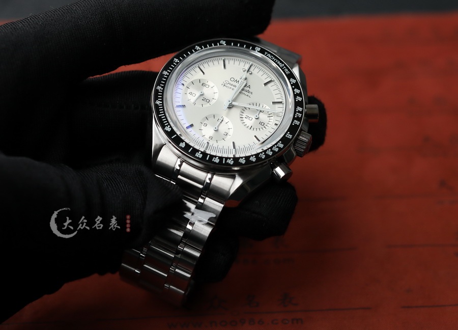 歐米茄超霸310.60.42.50.02.001復刻表銷售（42mm） 第2张