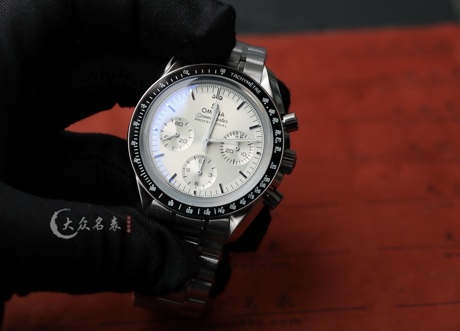 歐米茄超霸310.60.42.50.02.001復刻表銷售（42mm） 第8张