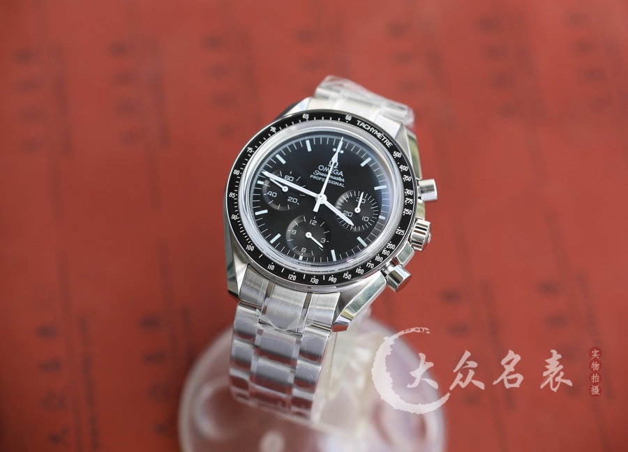 歐米茄超霸311.30.42.30.01.005手動上鏈復刻表（42mm） 第1张