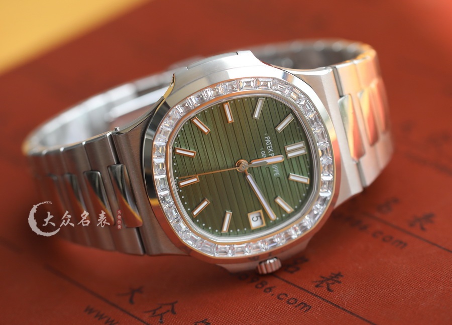 3K廠百達翡麗鸚鵡螺5711/1300A-001鑲鉆復刻表（40mm） 第8张