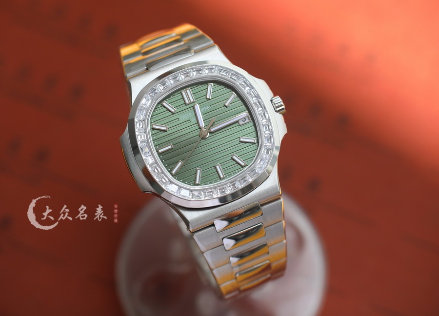 3K廠百達翡麗鸚鵡螺5711/1300A-001鑲鉆復刻表（40mm） 第1张