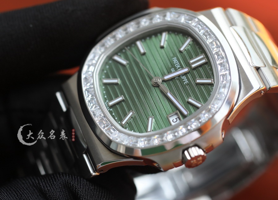 3K廠百達翡麗鸚鵡螺5711/1300A-001鑲鉆復刻表（40mm） 第3张
