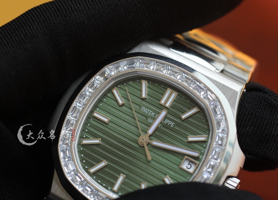 3K廠百達翡麗鸚鵡螺5711/1300A-001鑲鉆復刻表（40mm） 第7张