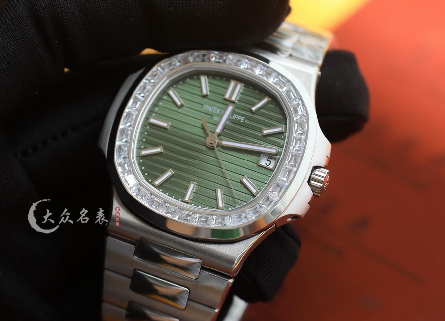 3K廠百達翡麗鸚鵡螺5711/1300A-001鑲鉆復刻表（40mm） 第4张