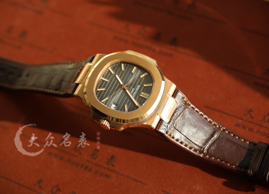 3K廠百達翡麗鸚鵡螺5711R 玫瑰金復刻表（40mm） 第2张
