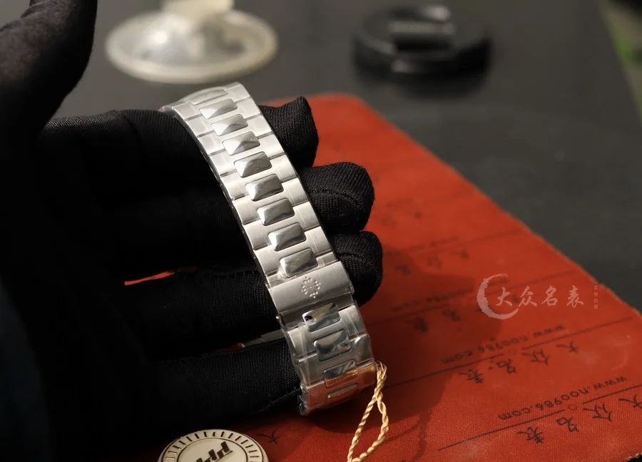 ZF廠百達翡麗5712鸚鵡螺真動能復刻表(40mm) 第14张