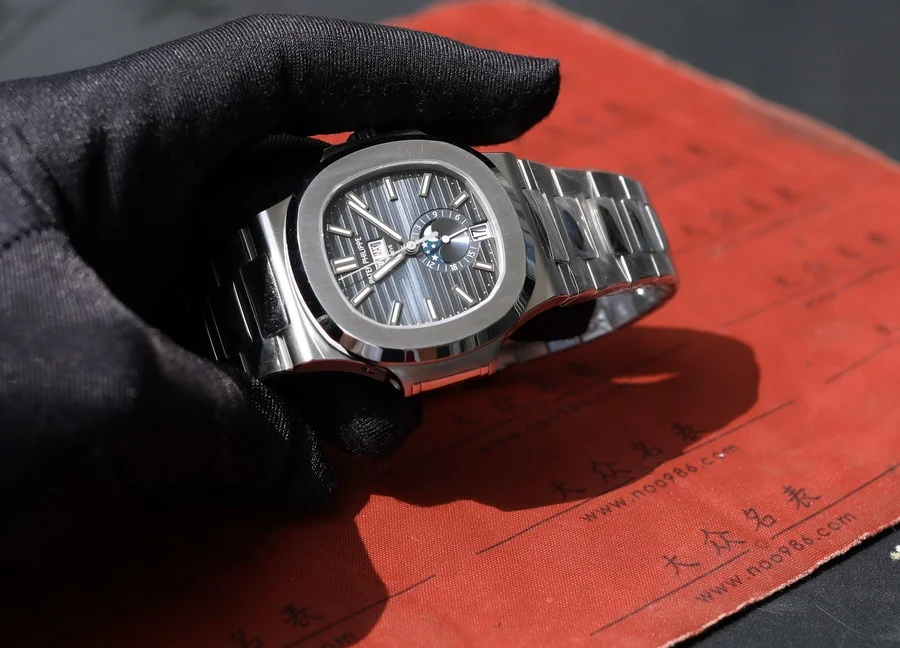 ZF廠百達翡麗鸚鵡螺5726復刻表銷售(40.5mm) 第5张