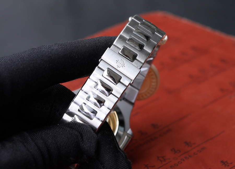 ZF廠百達翡麗鸚鵡螺5726復刻表銷售（40.5mm） 第10张