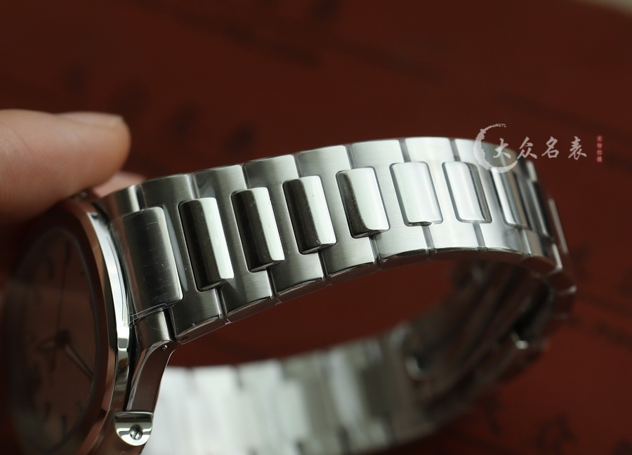 3K廠百達翡麗鸚鵡螺7118/1A-010女裝(35.2mm) 第13张