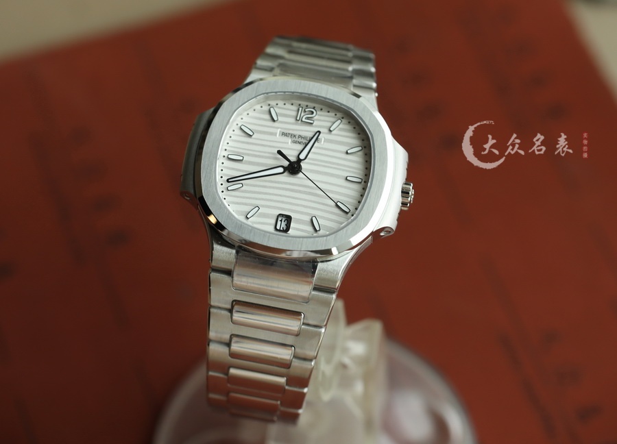 3K廠百達翡麗鸚鵡螺7118/1A-010女裝(35.2mm) 第3张
