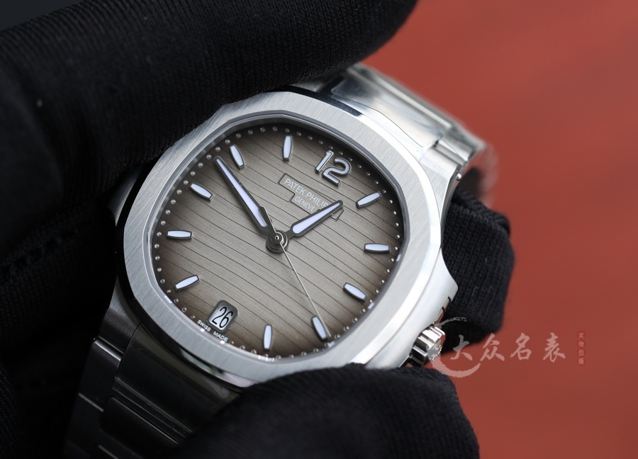 3K廠百達翡麗鸚鵡螺7118/1A-011女裝(35.2mm) 第6张