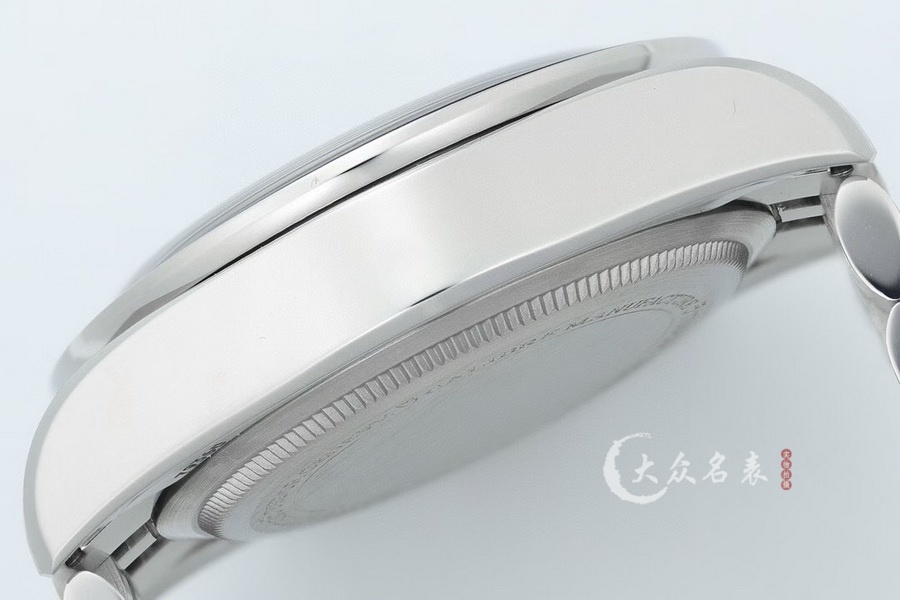 ZF厂帝舵碧湾计时M79360N-0024复刻表火烈鸟（41mm） 第7张