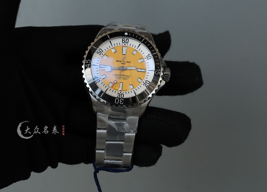 百年靈超級海洋A17375211I1A1復刻表銷售（42mm） 第2张