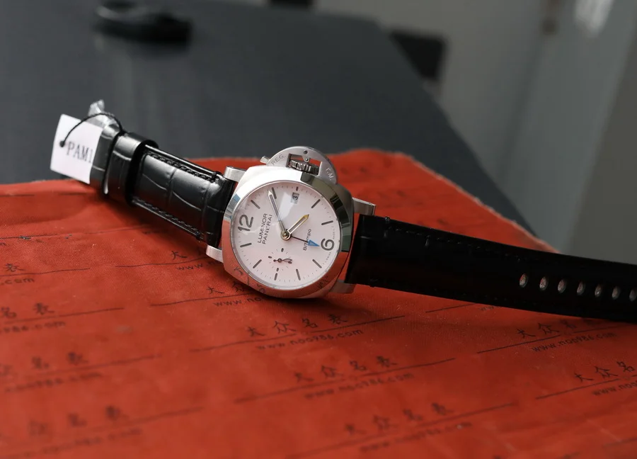 VS廠沛納海廬米諾PAM01367復刻表(40mm) 第4张