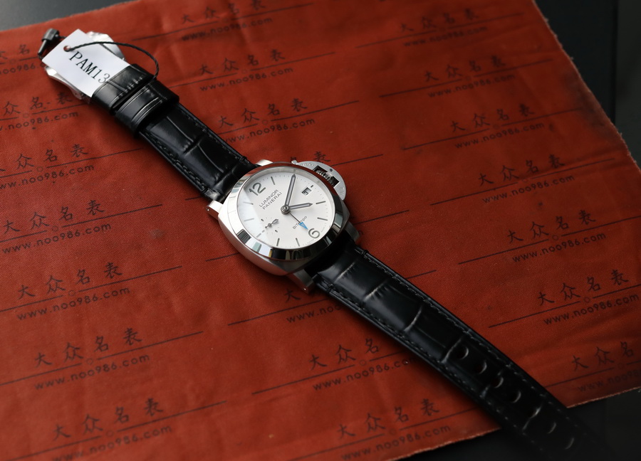 VS廠沛納海廬米諾PAM01367復刻表（40mm） 第3张