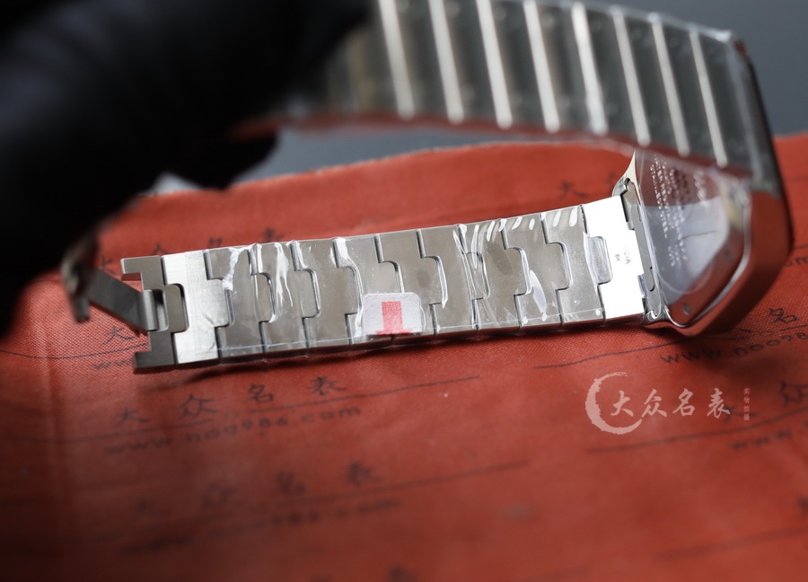 BV厂卡地亚山度士WSSA0037复刻表（39.8mm） 第8张