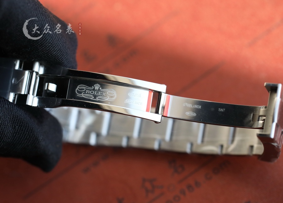 勞力士蠔式恒動m277200-0002女裝表（31mm） 第8张