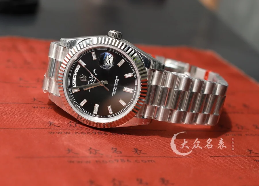 勞力士星期日歷型 m228239-0005復刻表(40mm) 第3张