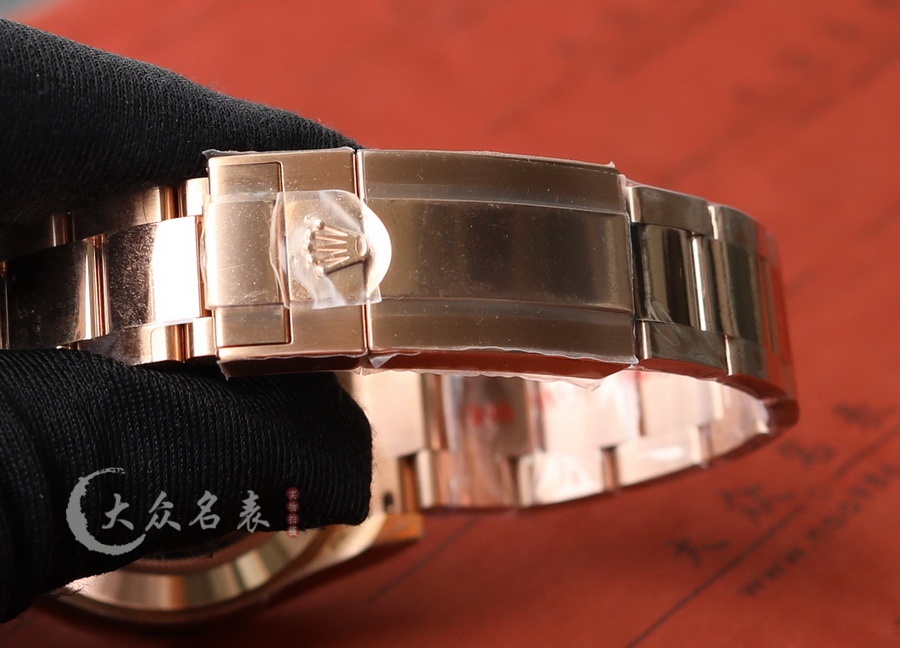 C廠勞力士迪通拿全玫瑰金鑲鉆復刻表m116505-0015銷售(40mm) 第10张