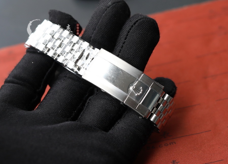 C廠勞力士格林尼治皮蛋圈 m126710grnr-0003 復刻表介紹（40m） 第12张