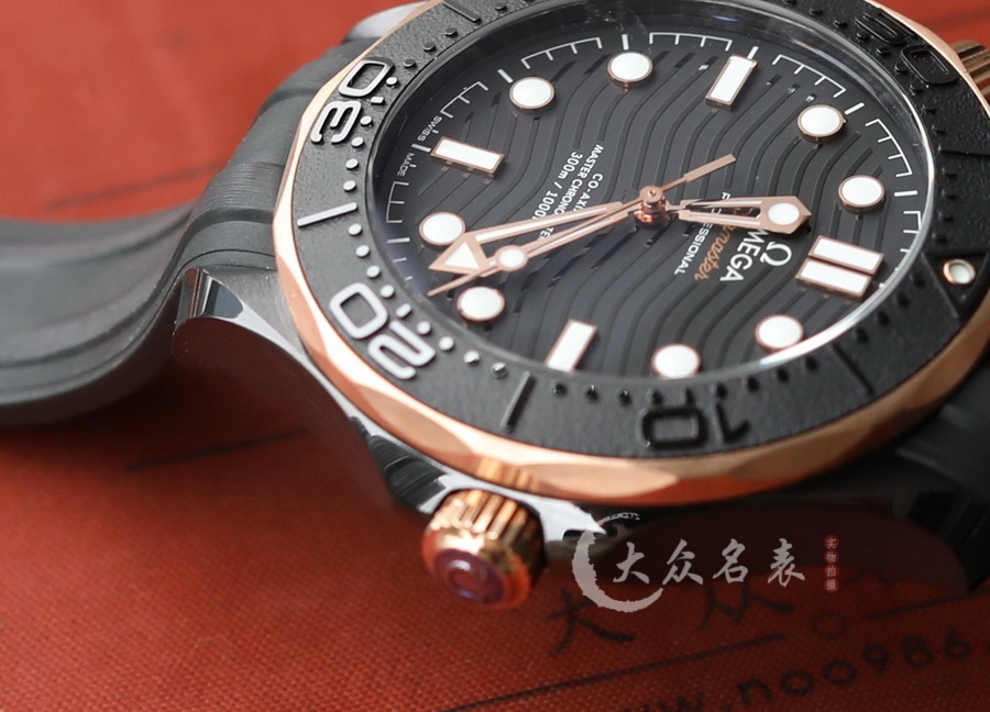 VS廠歐米茄海馬300 210.62.44.20.01.001復刻表(43.5mm) 第7张