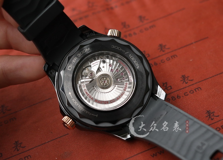 VS廠歐米茄海馬300 210.62.44.20.01.001復刻表(43.5mm) 第9张