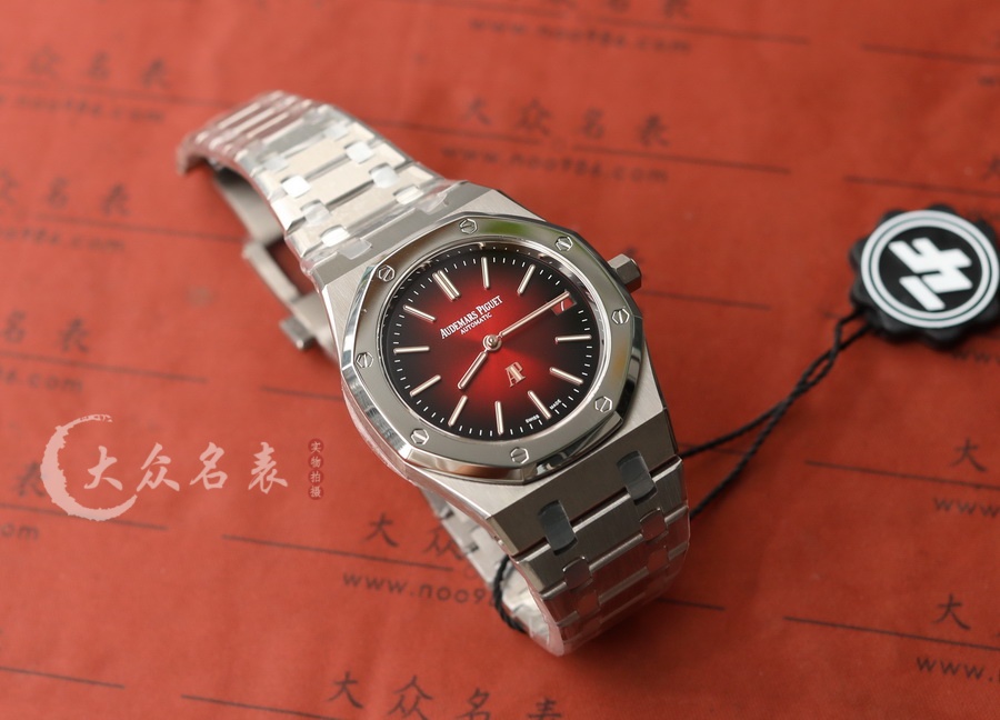 ZF廠愛彼皇家橡樹16202XT.OO.1240XT.01鈦金屬復刻表(39mm) 第6张