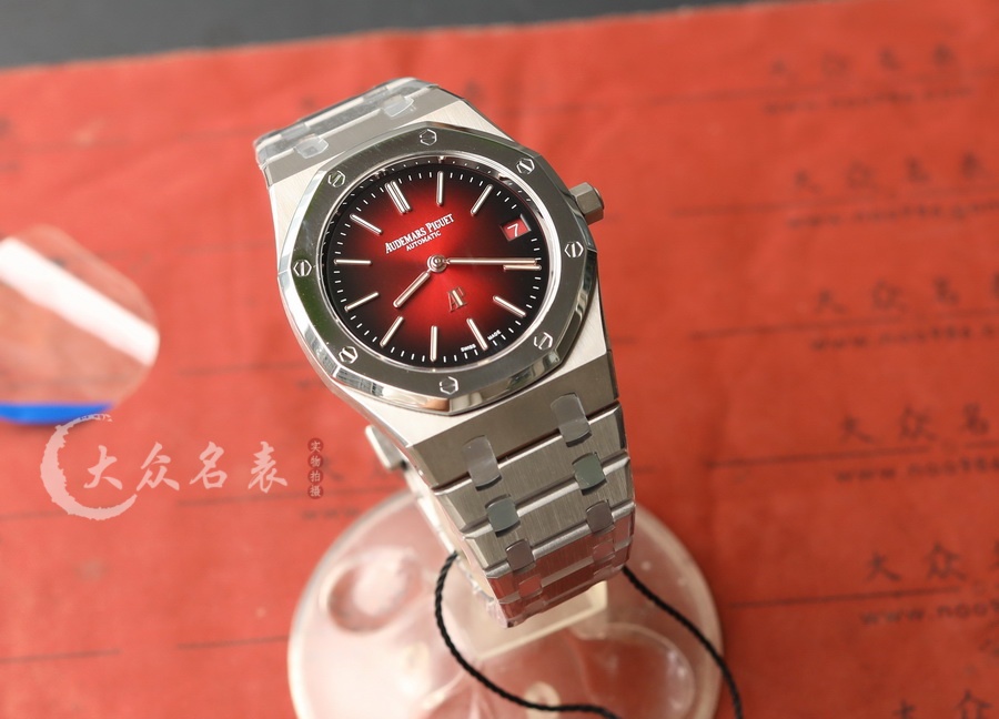 ZF廠愛彼皇家橡樹16202XT.OO.1240XT.01鈦金屬復刻表(39mm) 第5张