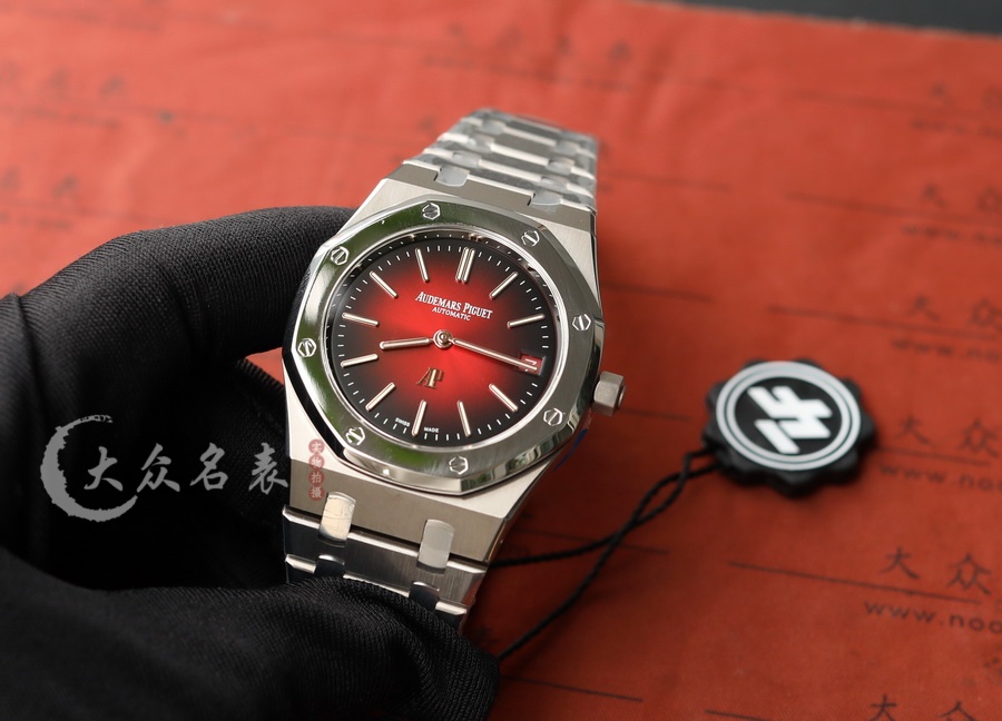 ZF廠愛彼皇家橡樹16202XT.OO.1240XT.01鈦金屬復刻表(39mm) 第7张